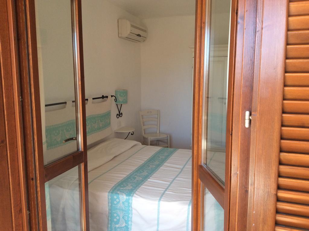 Sardinia Beach Apartments Aglientu Bagian luar foto