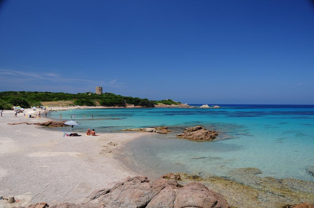 Sardinia Beach Apartments Aglientu Bagian luar foto