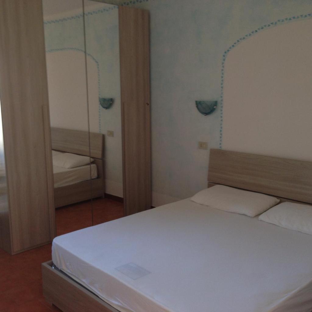 Sardinia Beach Apartments Aglientu Bagian luar foto